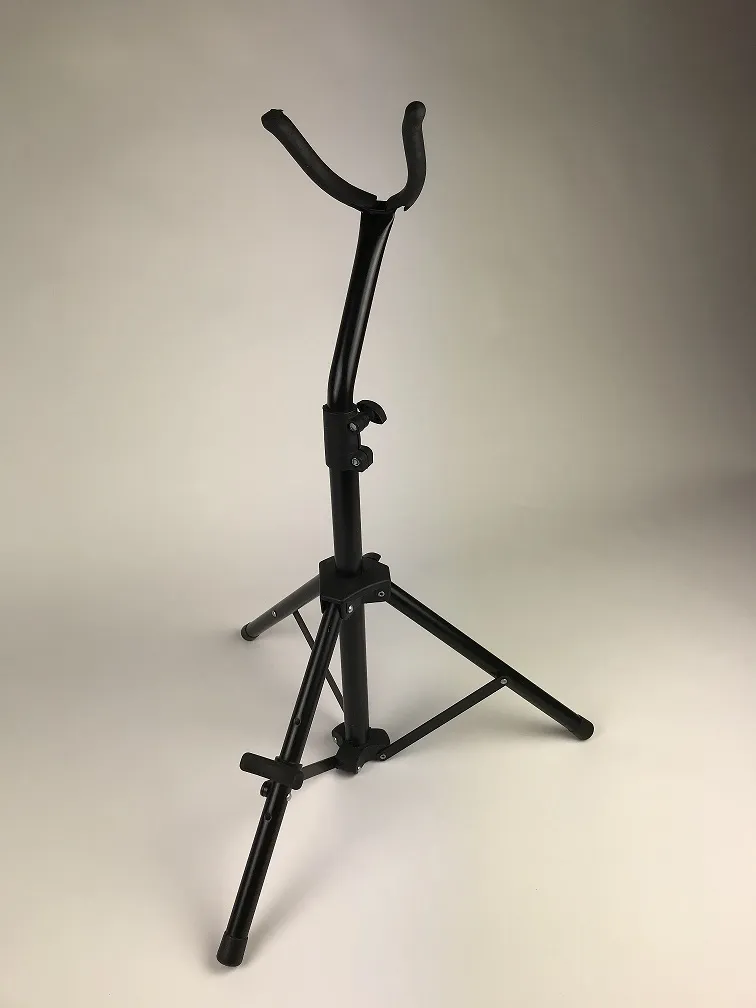 K&m - km144/10 bariton saxofoon standaard occasion