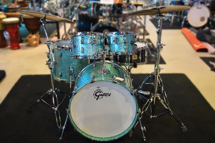 Gretsch - rn2-e8246 renown maple drumstel turquoise premium sparkle
